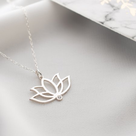 925 Ayar Lotus Tasarımlı GÜmüş Kolye