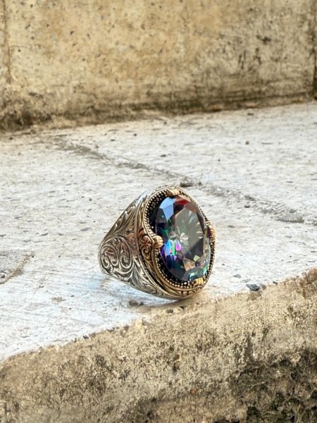 Mistik topaz doğal taşlı 925 ayar oksitli el yapımı erkek gümüş yüzük modeli