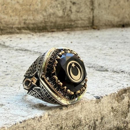 Ayyıldız desenli siyah zirkon taşlı 925 ayar el yapımı erkek gümüş yüzük modeli