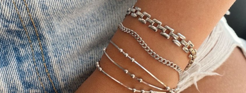 En Çok Tercih Edilen Gümüş Bileklikler